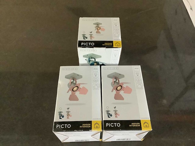 Diverse lampen in originele doos(227x) - afbeelding 52 van  71