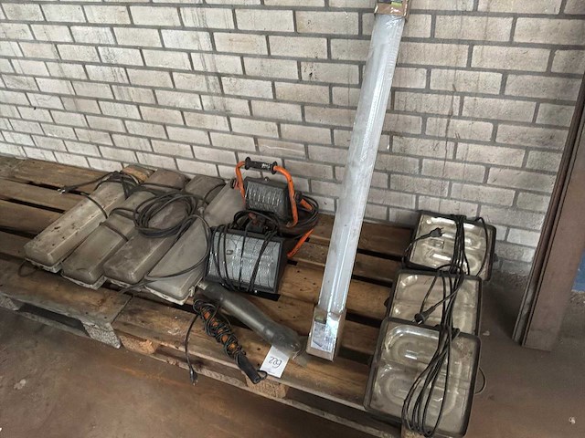 Diverse lampen - afbeelding 1 van  5