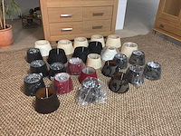 Diverse lampenkappen (26x) - afbeelding 1 van  15