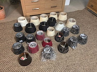 Diverse lampenkappen (26x) - afbeelding 10 van  15