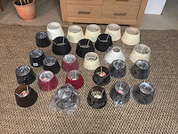 Diverse lampenkappen (26x) - afbeelding 12 van  15