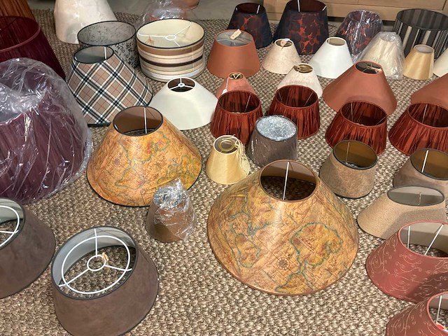 Diverse lampenkappen (65x) - afbeelding 9 van  36