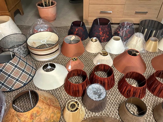 Diverse lampenkappen (65x) - afbeelding 13 van  36