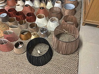 Diverse lampenkappen (65x) - afbeelding 35 van  36