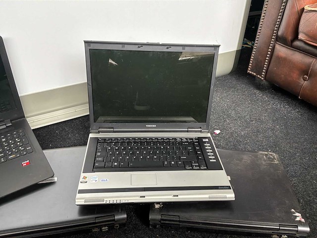 Diverse laptops 5 stuks - afbeelding 3 van  4