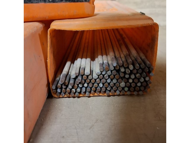 Diverse laselektrodes - afbeelding 3 van  5