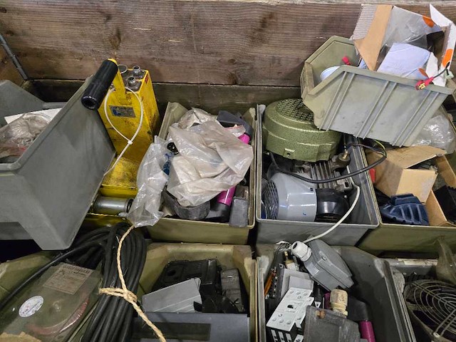 Diverse lasmachines - afbeelding 7 van  9