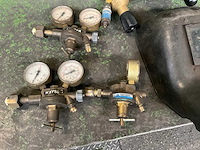 Diverse lastoebehoren en reduceerventielen - afbeelding 2 van  6