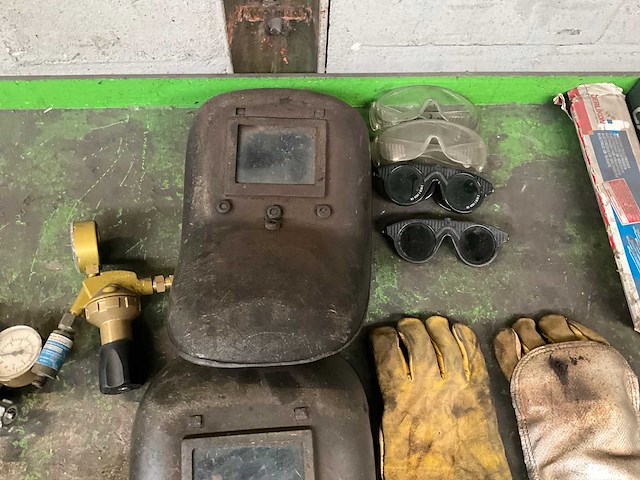 Diverse lastoebehoren en reduceerventielen - afbeelding 4 van  6