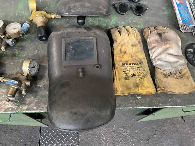 Diverse lastoebehoren en reduceerventielen - afbeelding 5 van  6