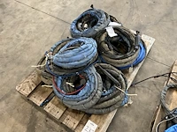 Diverse lastoortsen en slangpakketen - afbeelding 1 van  3