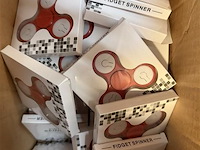 Diverse ledspinners, 200 stuks - afbeelding 1 van  2