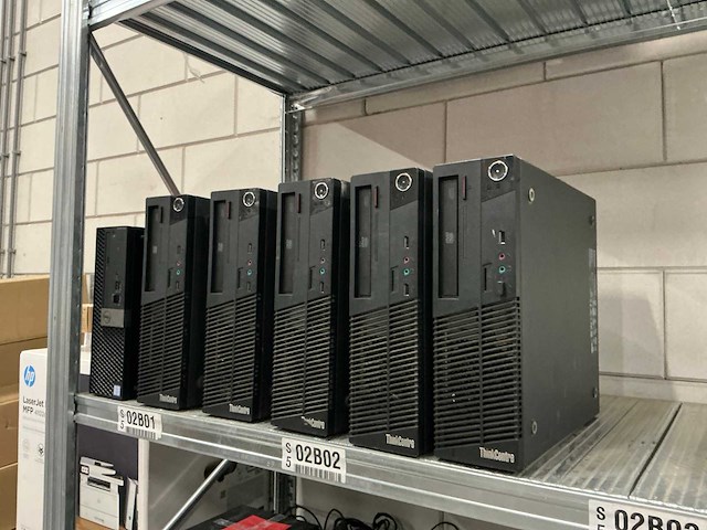 Diverse lenovo thinkcentre & dell desktops (6x) - afbeelding 1 van  1