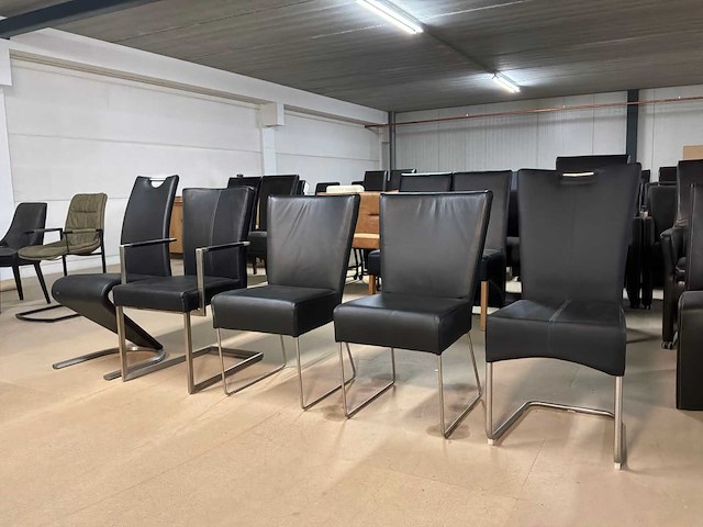 Diverse leren eetkamerstoel (5x) - afbeelding 1 van  13