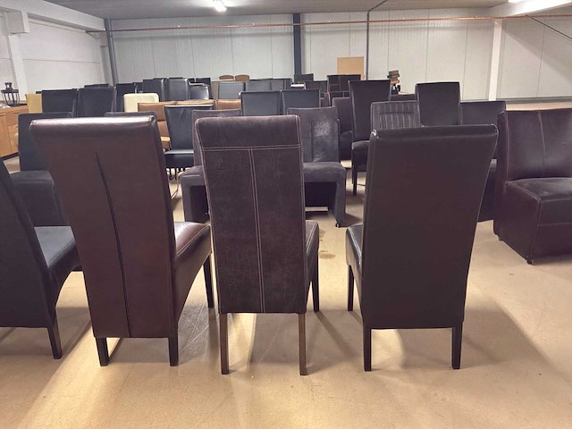 Diverse leren eetkamerstoelen (5x) - afbeelding 11 van  16