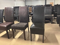 Diverse leren eetkamerstoelen (5x) - afbeelding 14 van  16