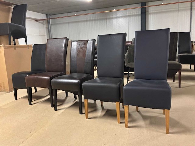 Diverse leren eetkamerstoelen (5x) - afbeelding 5 van  11