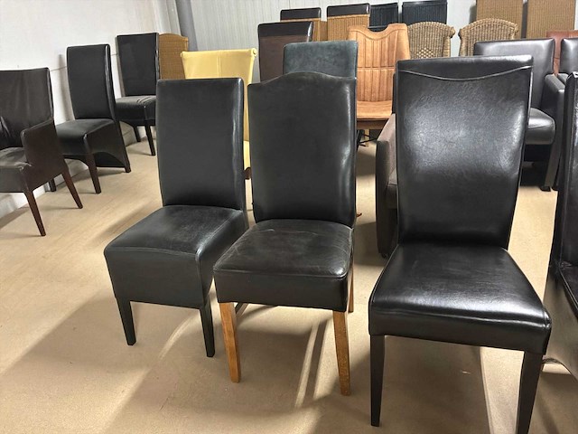 Diverse leren eetkamerstoelen (5x) - afbeelding 10 van  10