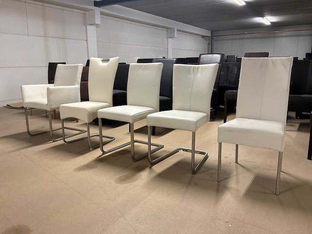 Diverse leren eetkamerstoelen (5x) - afbeelding 4 van  12