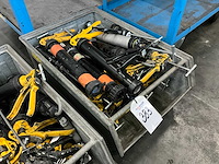 Diverse lijm- en kitspuiten - afbeelding 3 van  3