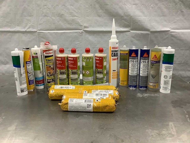 Diverse lijm & kit (18x) - afbeelding 1 van  5