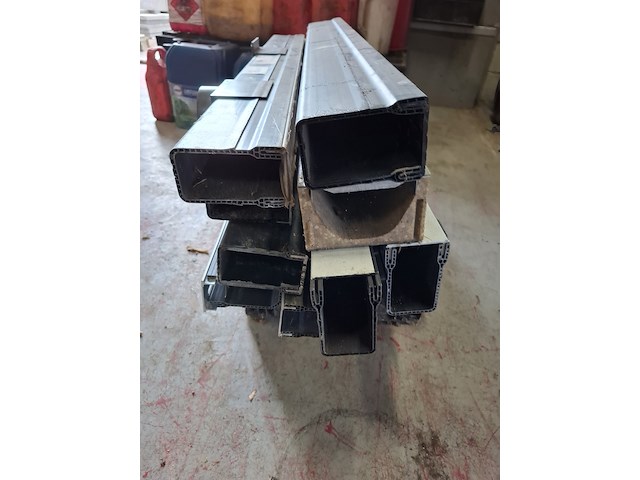 Diverse lijngoten - afbeelding 2 van  4