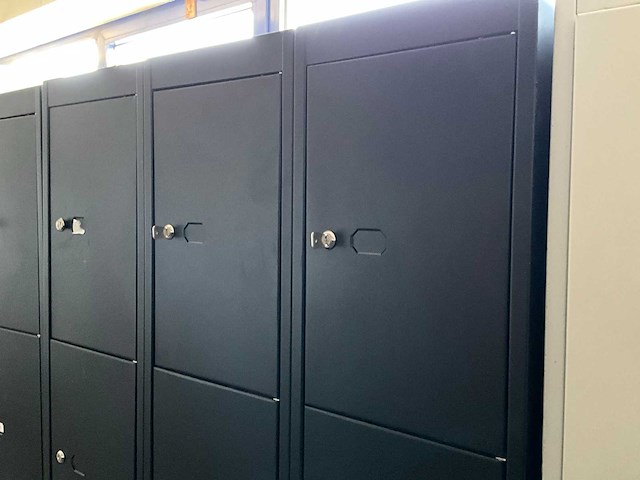 Diverse lockerkasten (3x) - afbeelding 2 van  13