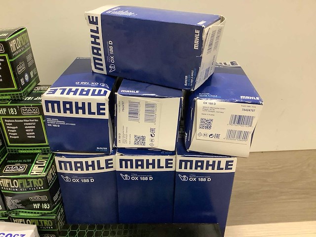 Diverse luchtfilters (27x) - afbeelding 2 van  6