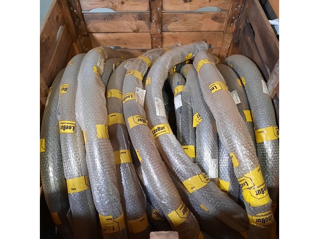 Diverse luchtslangen - afbeelding 5 van  8