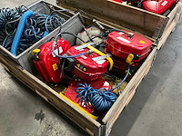 Diverse luchtslanghaspels (5x) - afbeelding 3 van  4