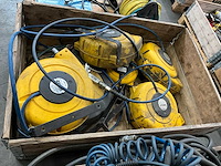 Diverse luchtslanghaspels (6x) - afbeelding 2 van  7