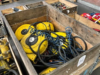 Diverse luchtslanghaspels (8x) - afbeelding 2 van  7