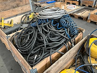 Diverse luchtslanghaspels - afbeelding 3 van  3