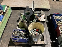 Diverse machine componenten - afbeelding 1 van  5
