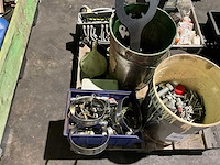 Diverse machine componenten - afbeelding 3 van  5