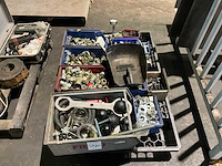 Diverse machine componenten - afbeelding 1 van  7