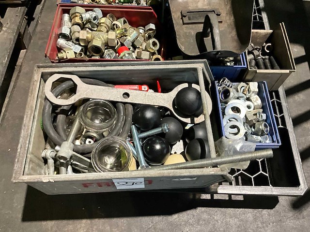 Diverse machine componenten - afbeelding 2 van  7