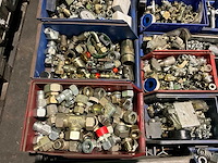 Diverse machine componenten - afbeelding 5 van  7