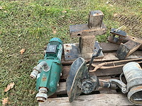 Diverse machine delen - afbeelding 1 van  3