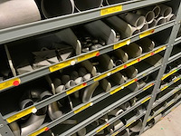 Diverse machine en onderdelen in 4 vakkenkasten - afbeelding 13 van  18