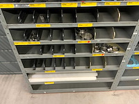 Diverse machine en onderdelen in 6 vakkenkasten - afbeelding 7 van  11