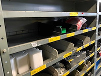 Diverse machine onderdelen in 6 vakkenkasten - afbeelding 18 van  28