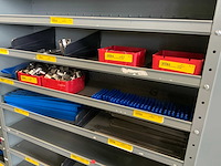 Diverse machine onderdelen in 6 vakkenkasten - afbeelding 20 van  28