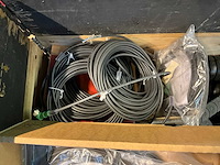 Diverse machine onderdelen - afbeelding 2 van  10