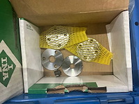 Diverse machine onderdelen - afbeelding 6 van  9