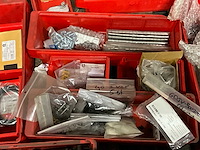 Diverse machine onderdelen - afbeelding 4 van  8