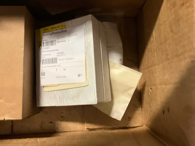 Diverse machine onderdelen - afbeelding 4 van  7