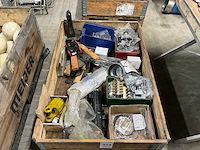 Diverse machine onderdelen - afbeelding 1 van  5