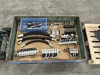 Diverse machine onderdelen - afbeelding 2 van  6