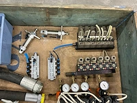 Diverse machine onderdelen - afbeelding 4 van  6